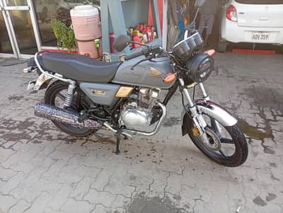 Honda CG150 2025