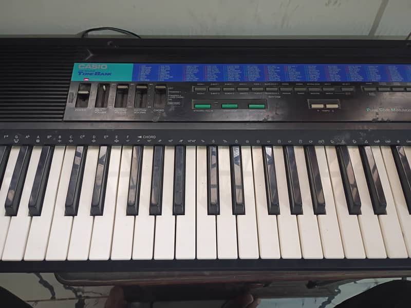Casio CT-615 1