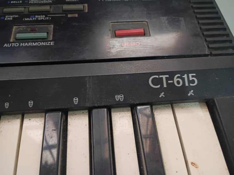 Casio CT-615 4