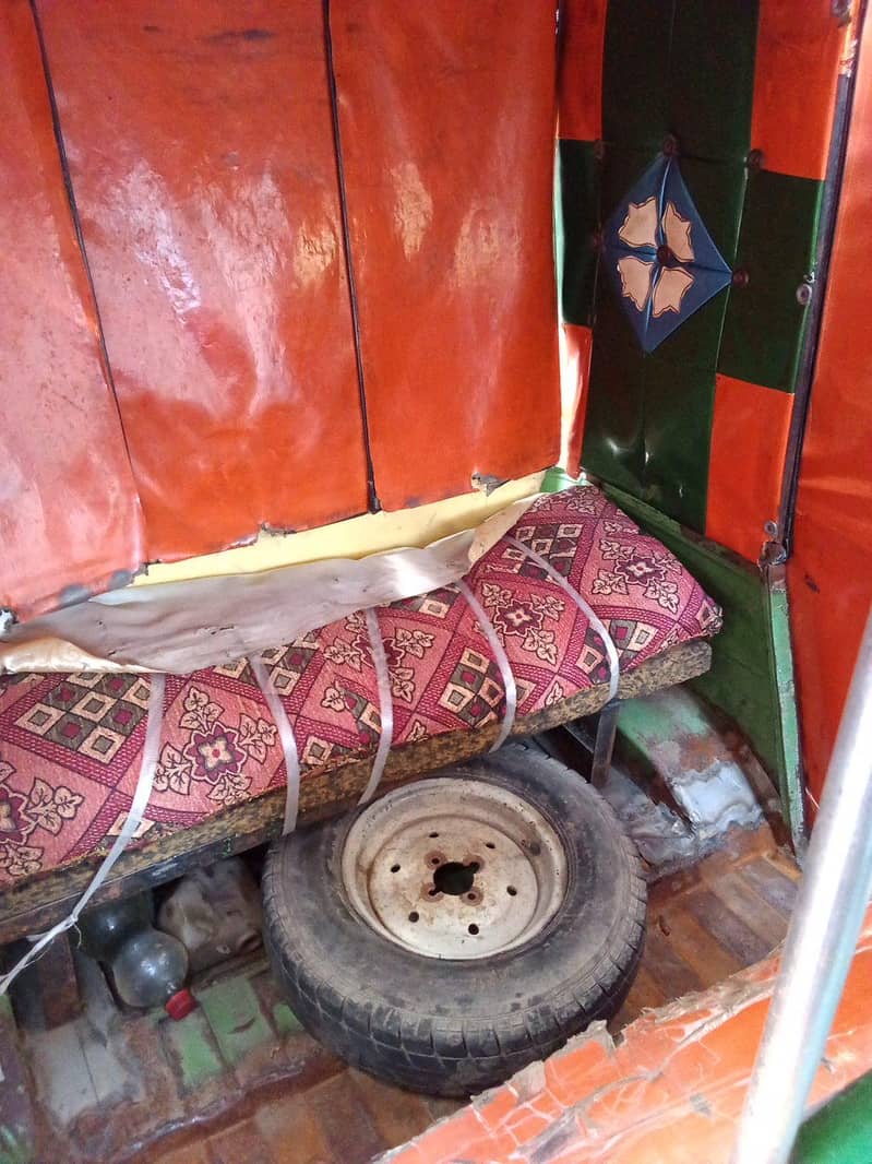 auto rickshaw 1