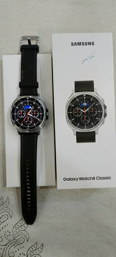 Samsung Galaxy Watch8 Classic — Like New