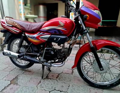 Honda pridor CD 100