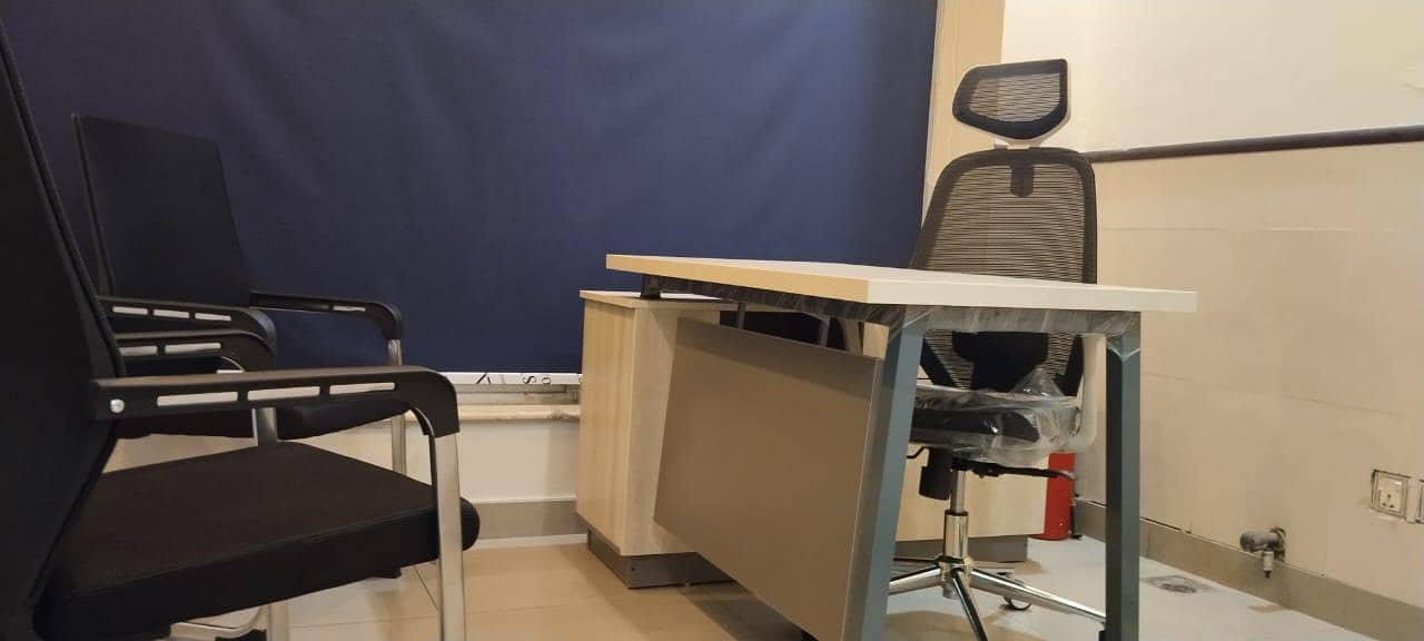 office table,manager table,table with side rack 4