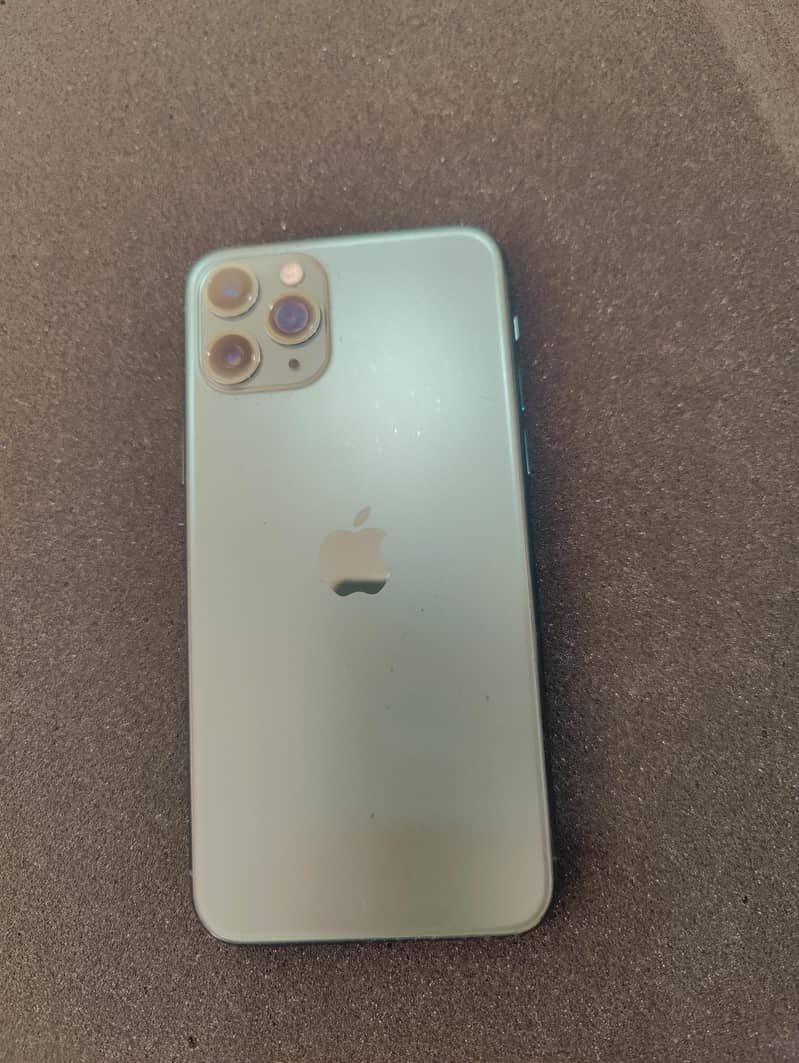 iPhone 11 Pro 0