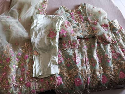 long pishwaas with pajama. xl free size.
