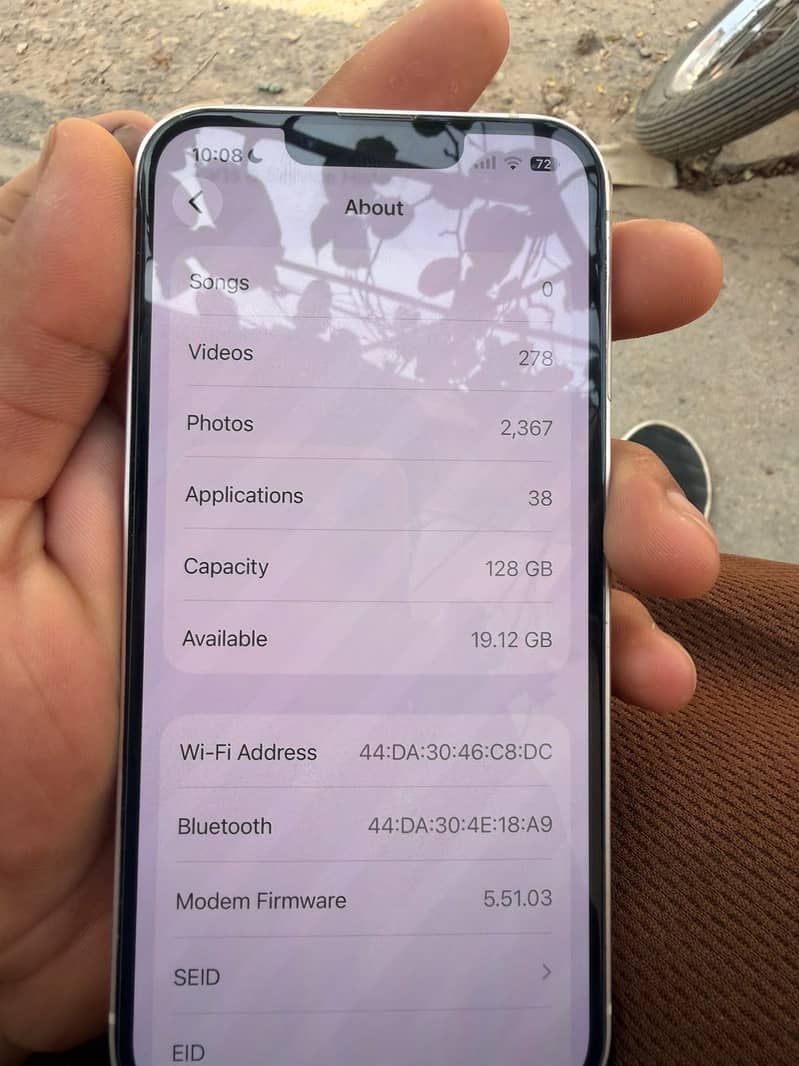Apple iPhone 13 6