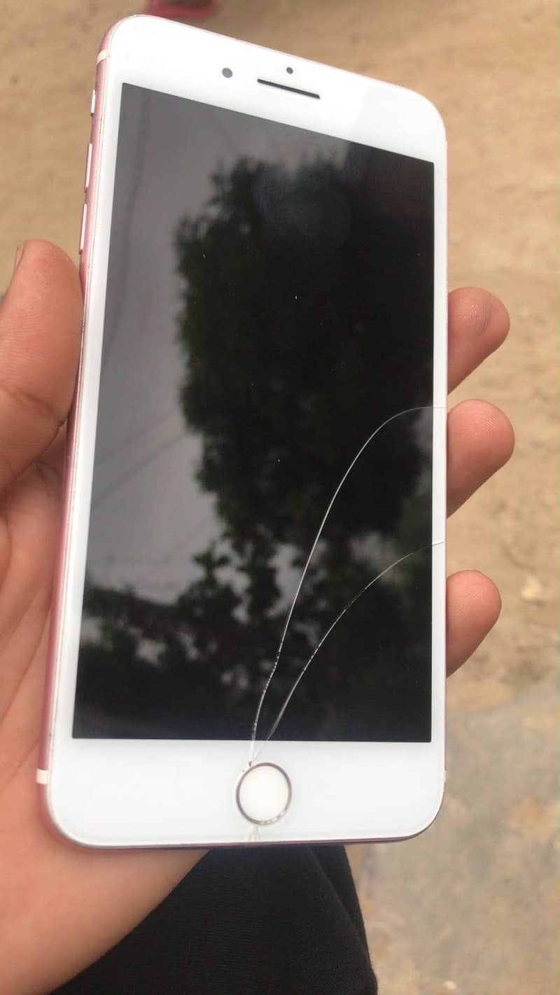Apple iPhone 7 Plus 3