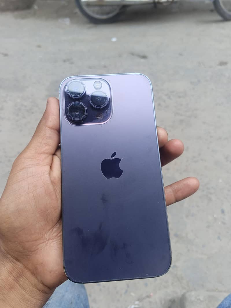 Apple iPhone 14 Pro Max 2
