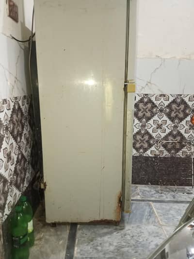 fridge for sale good condition and working condition