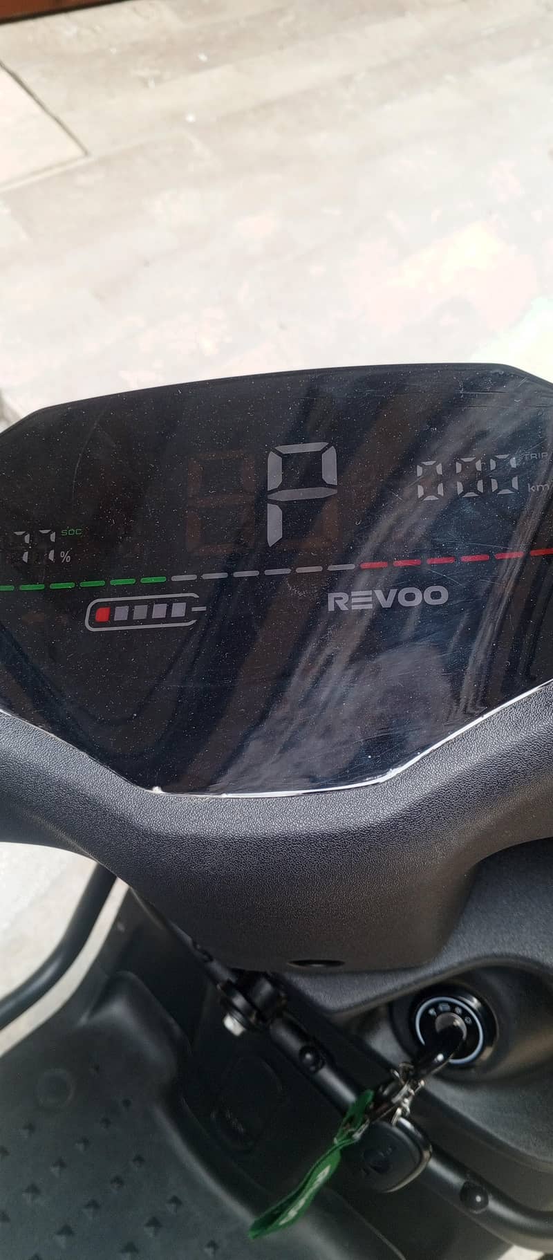 Revoo Scooty 3
