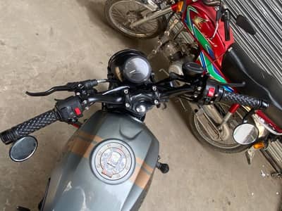 super star sport bike lush condition
