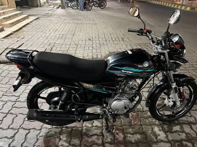 YB 125Z-DX