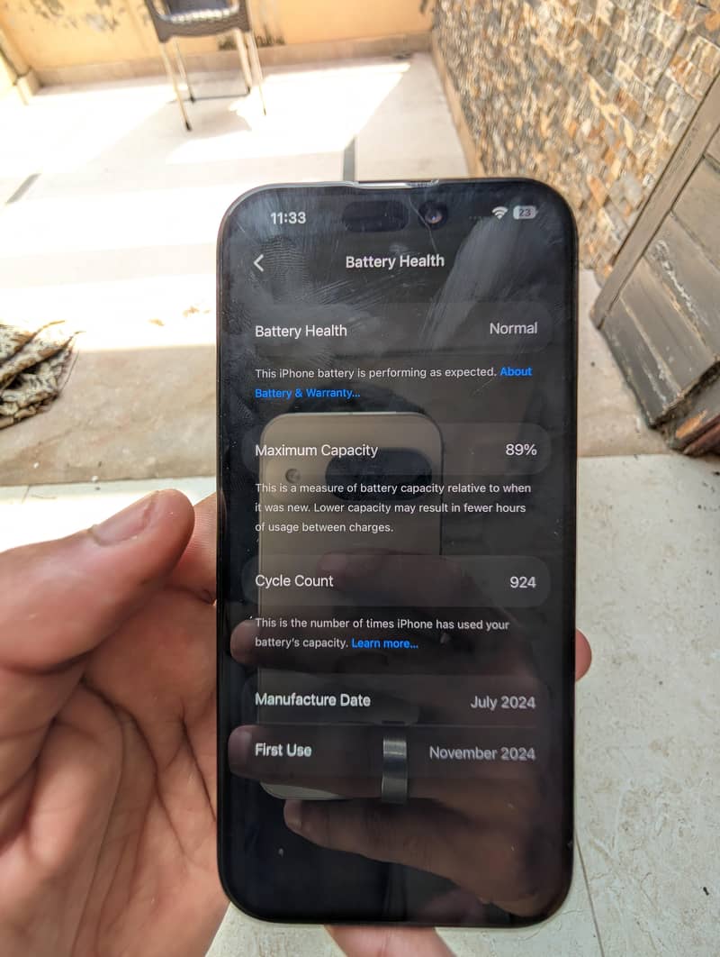 Apple iPhone 15 Pro 2