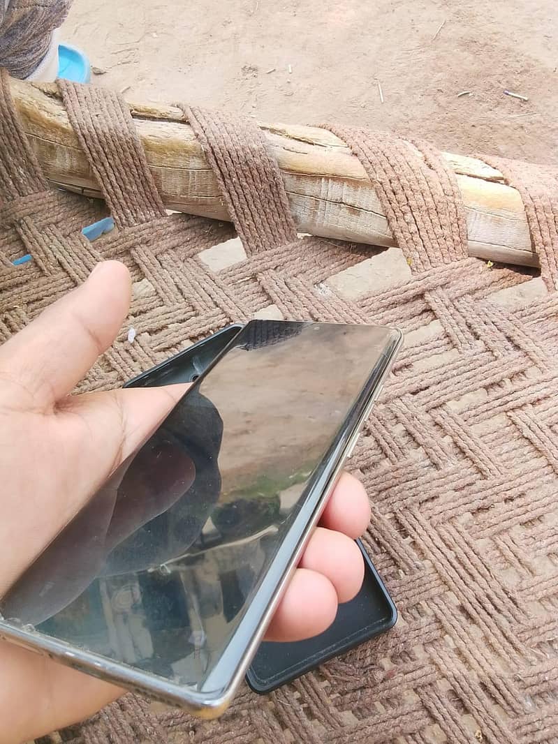 Tecno CAMON 40 Pro 3