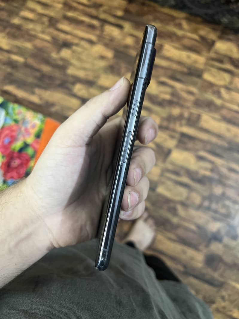 Google pixel 7 pro 1