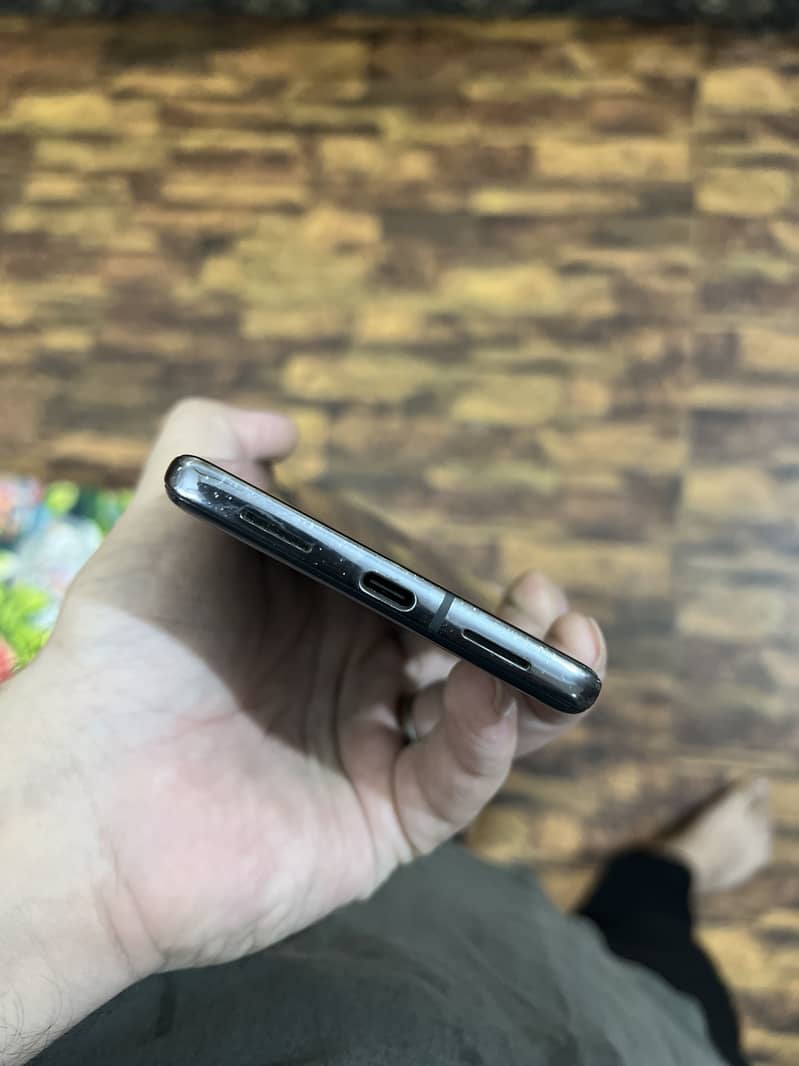 Google pixel 7 pro 6