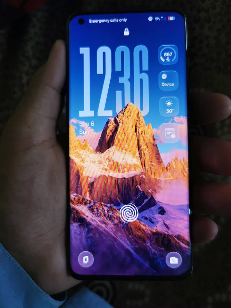 One Plus 10 Pro 5