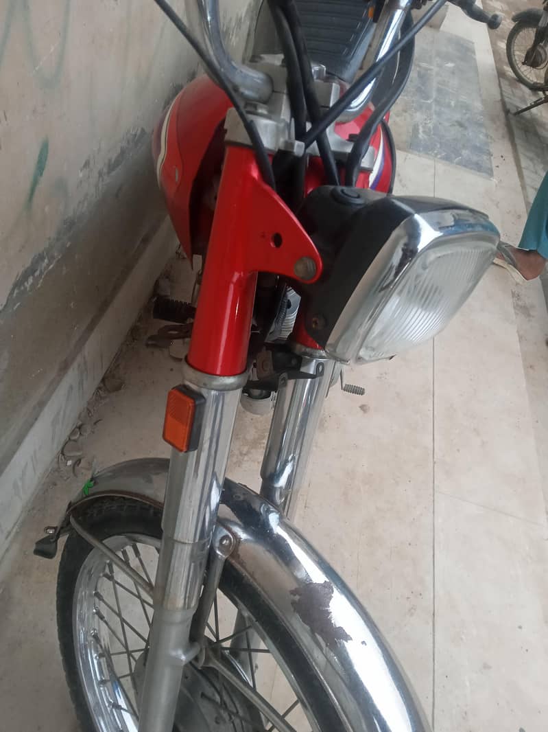 UNIQUE CG 125 1