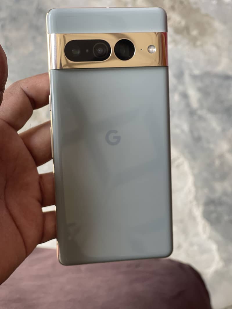 Google Pixel 7 Pro 2
