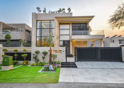 ONE KANAL BEAUTIFULL SAMI FURNISHED HOUSE AVAILABLE FOR RENT IN DHA PHASE 5