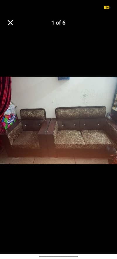 4seaters sofa set good condition my available