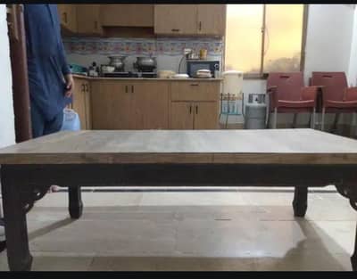 DINING TABLE FOR SALE
