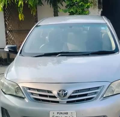 Toyota Corolla GLI 2012.    Whatsapp number 03257527729