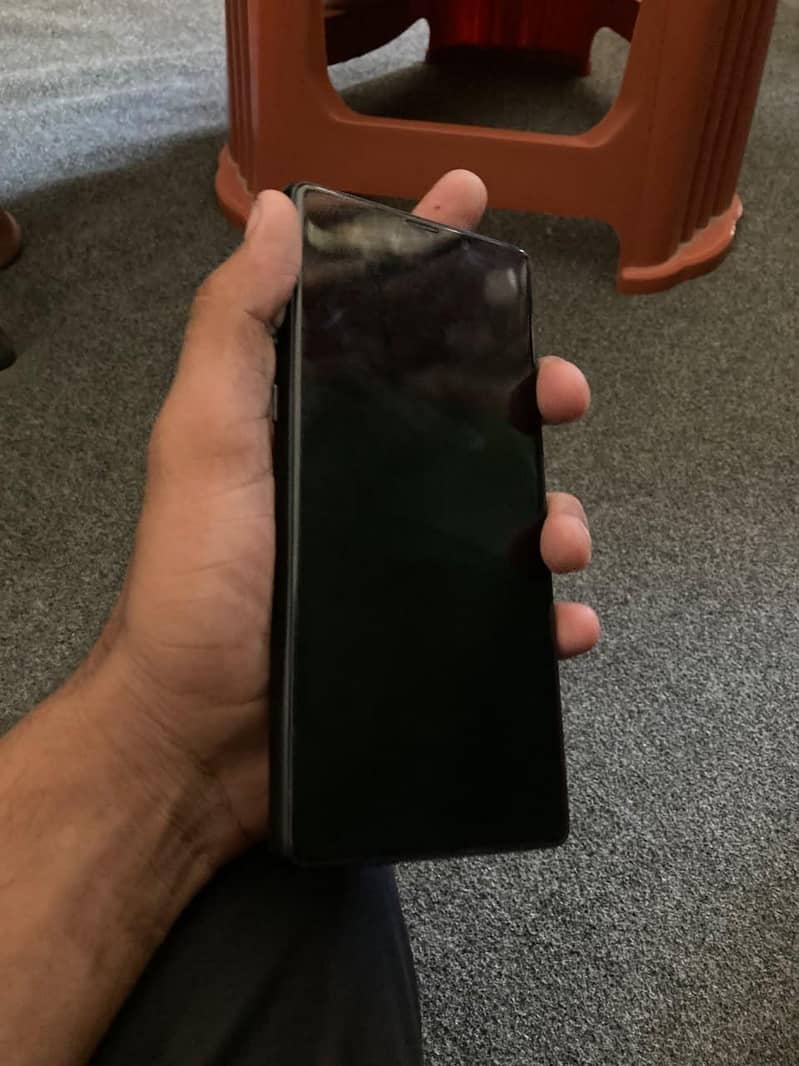 Samsung Mobile Note 9 4
