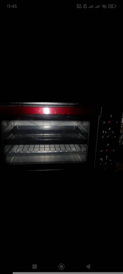 Electric baking oven