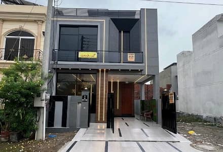 House Of 5 Marla In DHA 11 Rahbar For sale