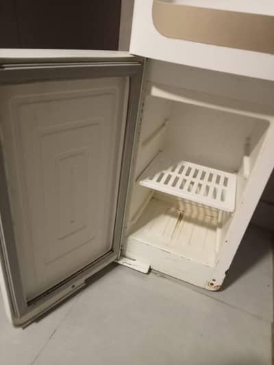 Gree 3-Tap Water Dispenser (Model GW-JL500FC / JL-New Condition