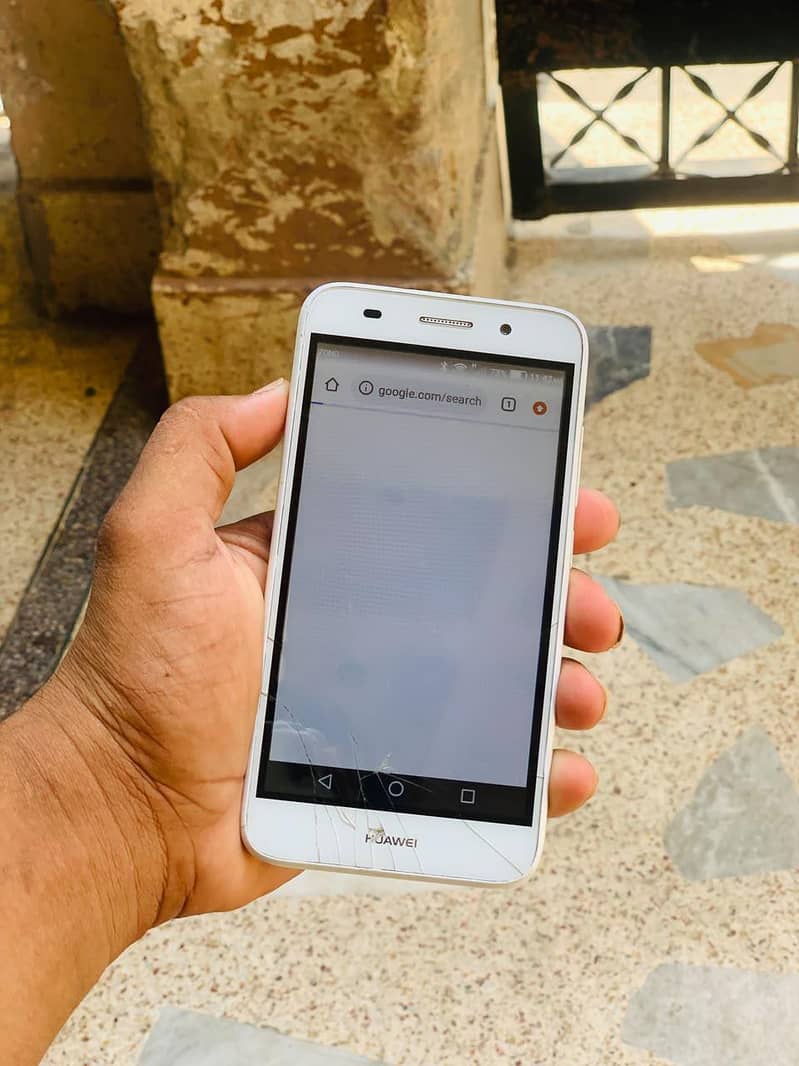 Huawei Y3 4