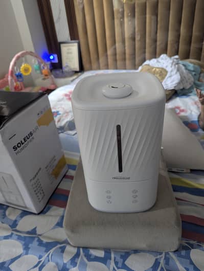 Like New Soleus Air Warm/Cool Mist Humidifier (4.5L)