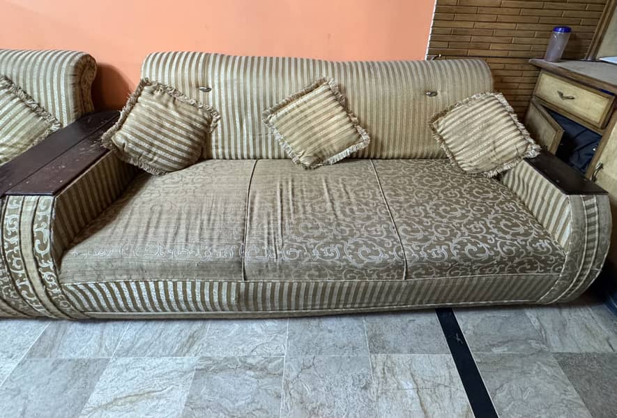 Five Seater sofa set 3