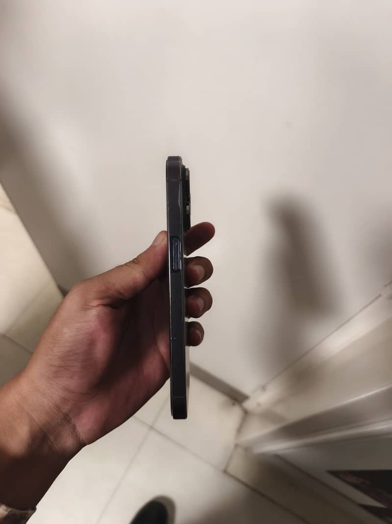 Apple iPhone 14 Pro 3