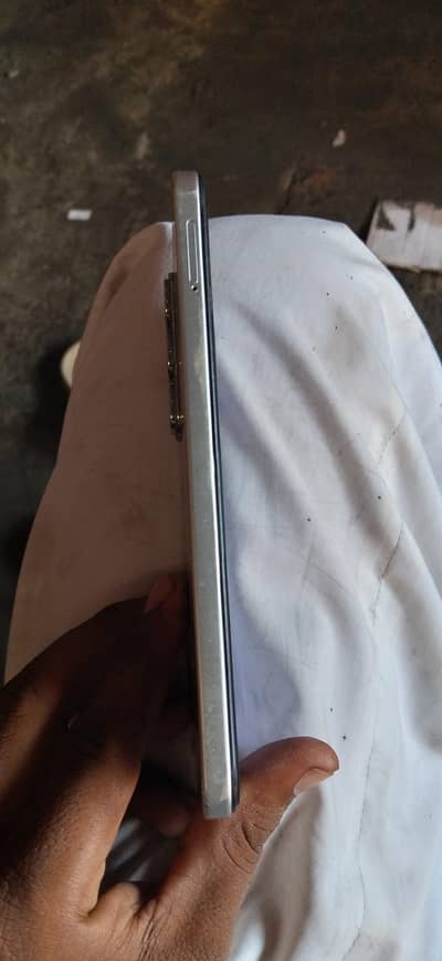 Infinix hot i60