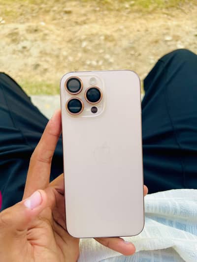 Apple iPhone 16 Pro Max