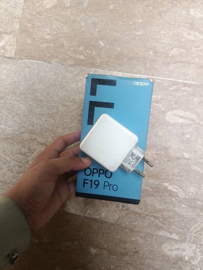 oppo f19 pro box and charger