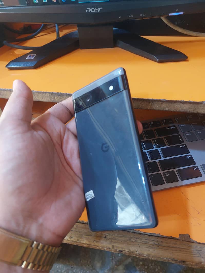 Google Pixel 6a 2