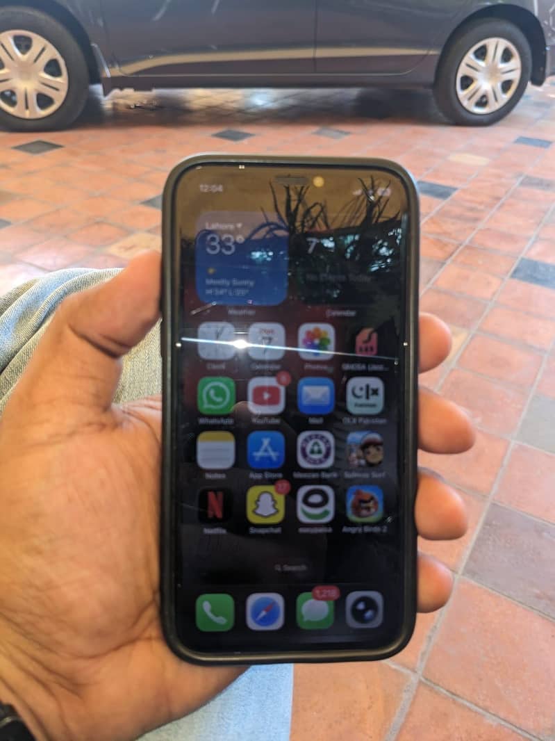 Apple iPhone 11 Pro 7