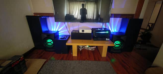 SONY SHAKE X 30 LIKE NEW ORGINAL 220 WATTS JBL,KLIPSCH,BOSE