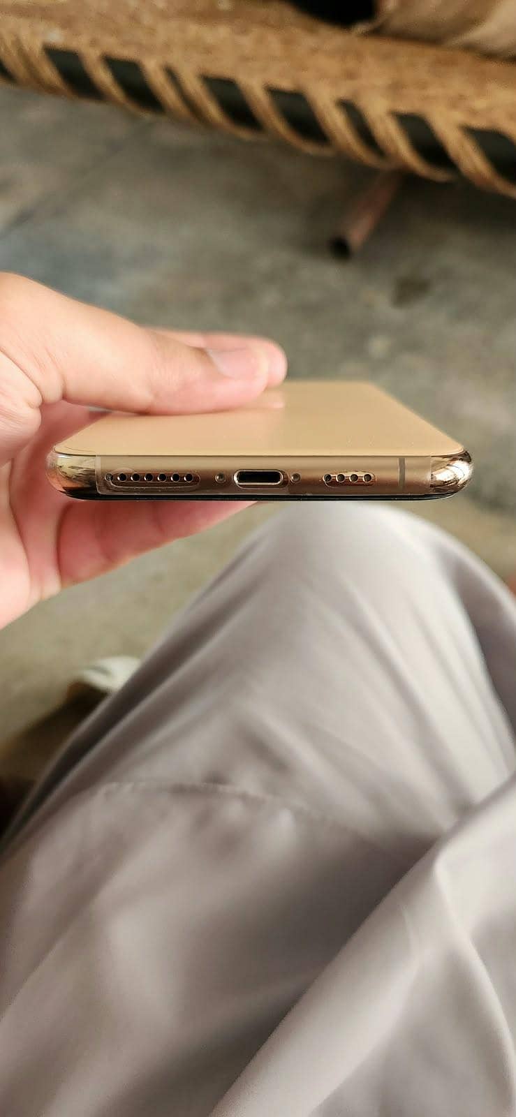 Apple iPhone 11 Pro Max 3