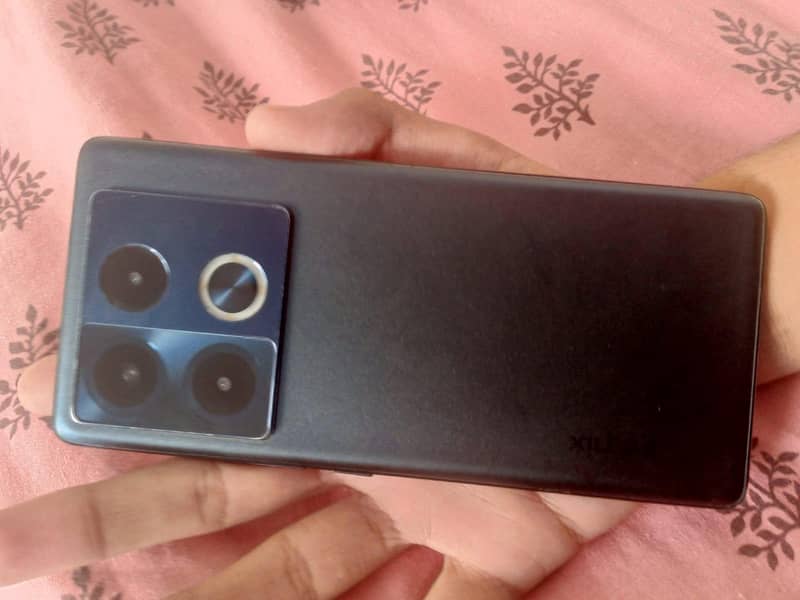 Infinix Note 40 Pro 1