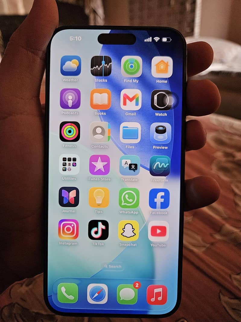 Apple iPhone 15 Pro Max 2