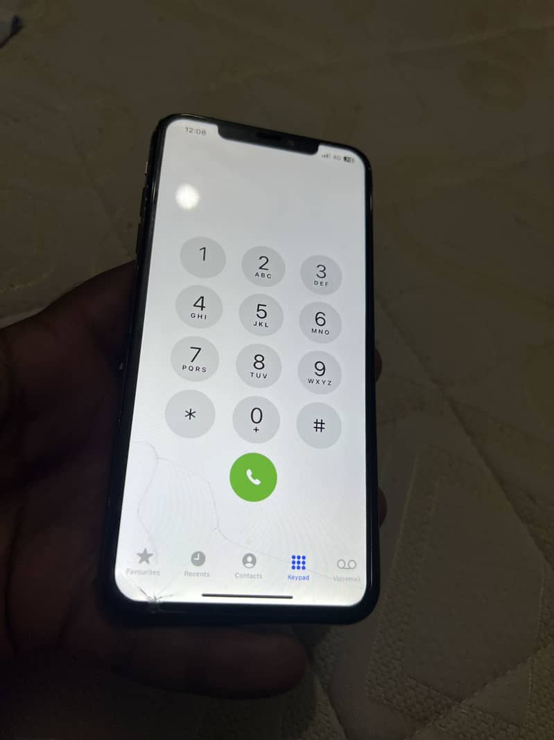 Apple iPhone XS Max 2