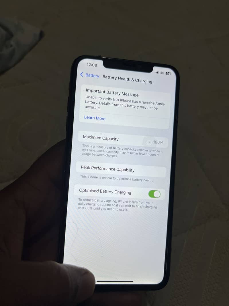 Apple iPhone XS Max 5