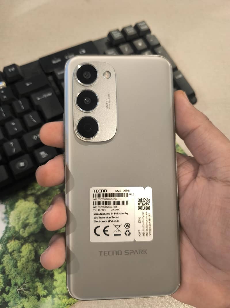 Tecno Spark 40 Pro plus 6