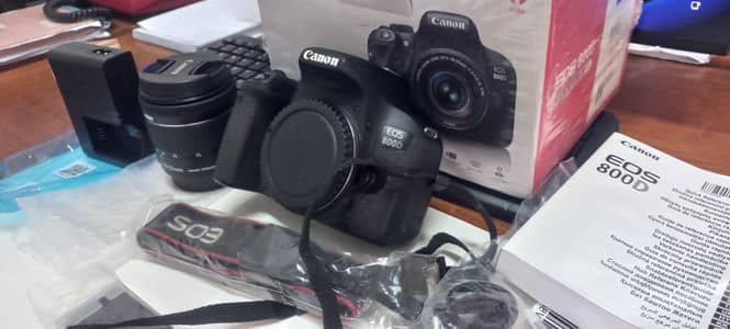 canon 800D DSLR camera