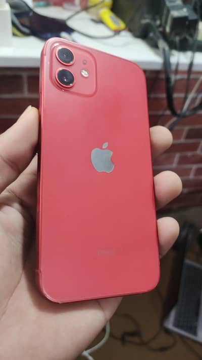 Apple iPhone 12