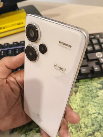 Xiaomi Redmi Note 13 Pro Plus
